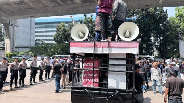Komunitas Mobil Komando